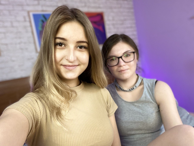 Вписка Компания девушек от 15 до 23 лет - Секс в Киеве